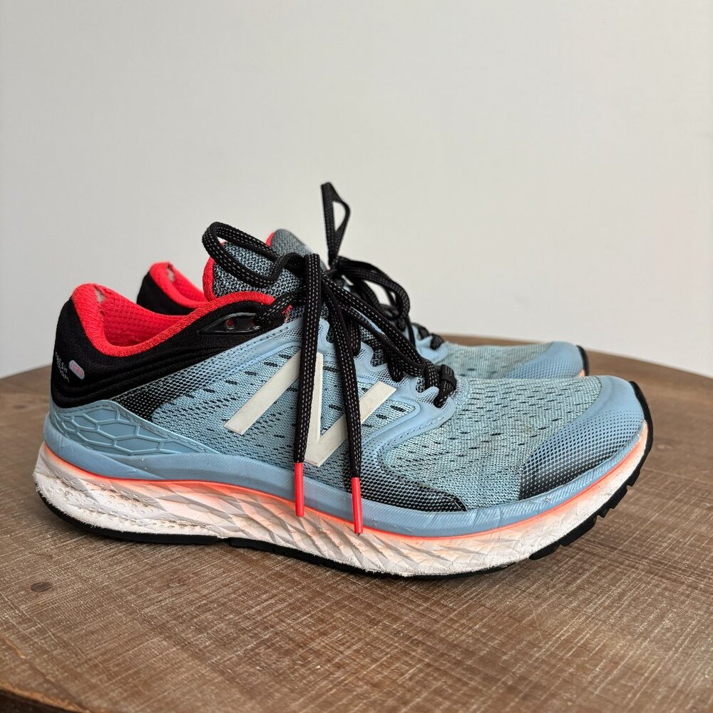 New Balance Women's Size 8.5 1080 Fresh Foam Running Sneakers Blue/Black